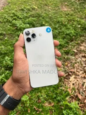 Apple iPhone 11 Pro (Used)