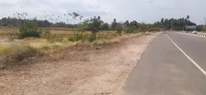 Polonnaruwa Kaduruwela Town 64 Perches Land for sale