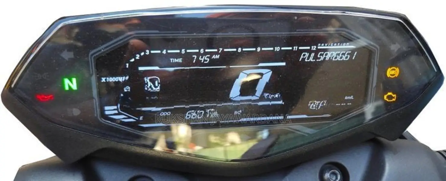 Bajaj Pulsar N160 2025