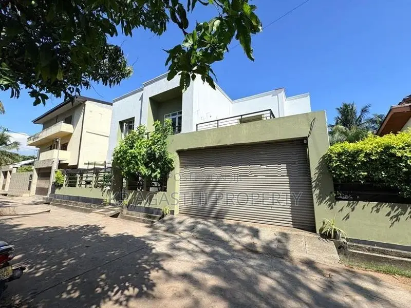 Luxury House for Sale in Dehiwala
