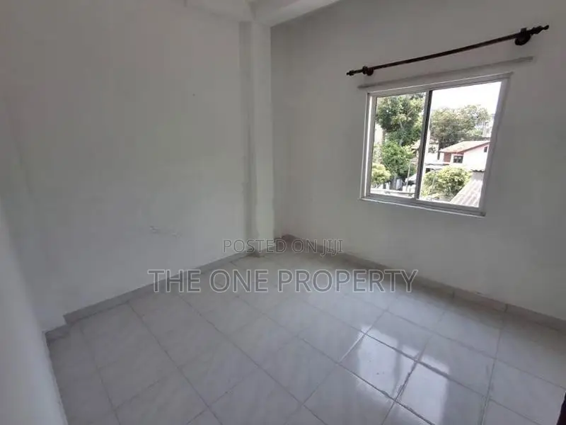 3-Storey House for Sale - Colombo 5