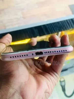 Apple iPhone 7 Plus (Used)