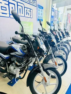 Bajaj CT100 2026