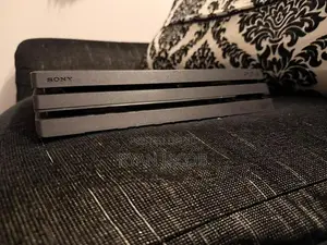 PS4 Pro 1TB (Jailbroken)