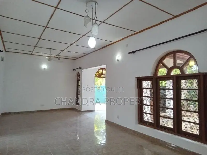 Single Storey House with Annex for Rent in Ja-Ela