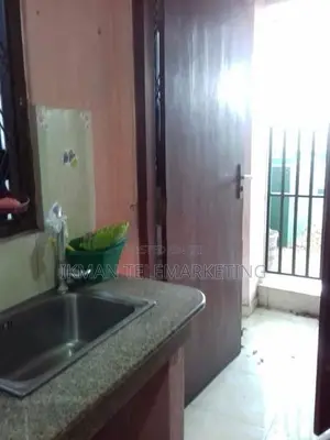 Annex for Rent In Kiribathgoda (Upper Floor)