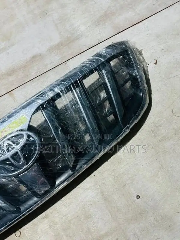 Hilux Vigo ( Prado ) Model Shell