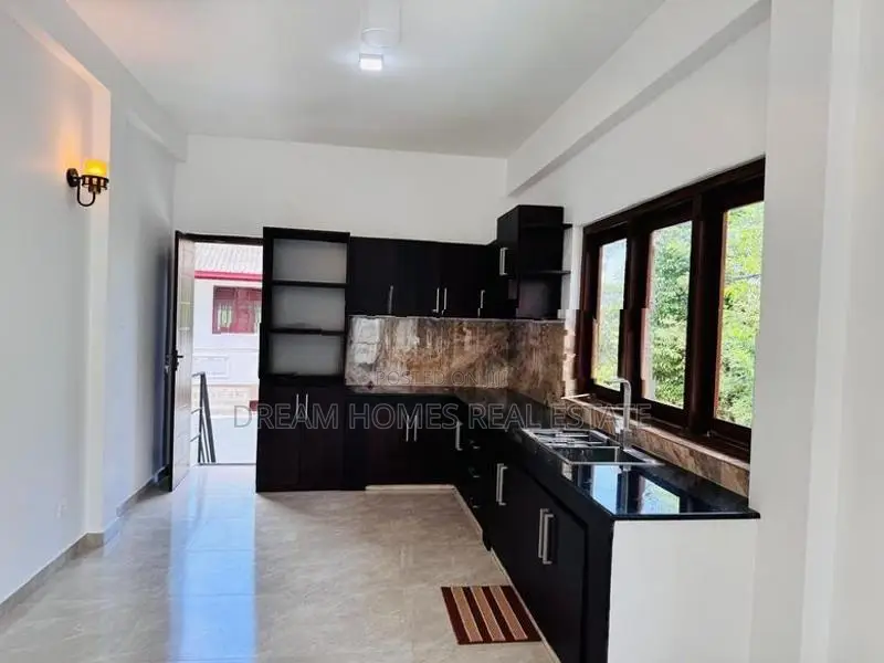 Modern 3-Storey House for Sale – Thalawathugoda