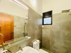 Modern 3-Bedroom House for Sale – Prime Paradise City, Athurugiriya