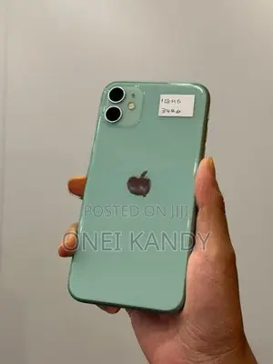 Apple iPhone 11 128GB (Used)