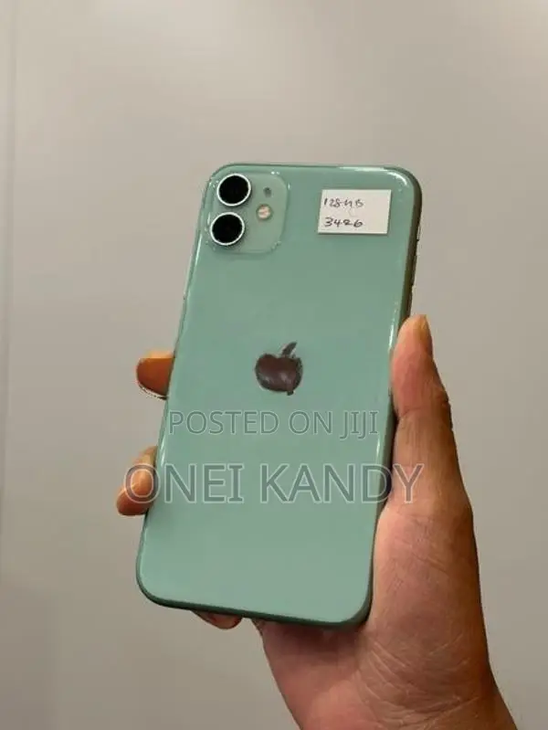 Apple iPhone 11 128GB (Used)