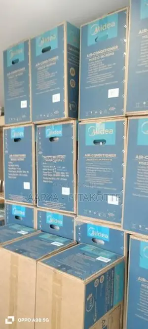 Midea Air Conditioner 18000BTU - Inverter