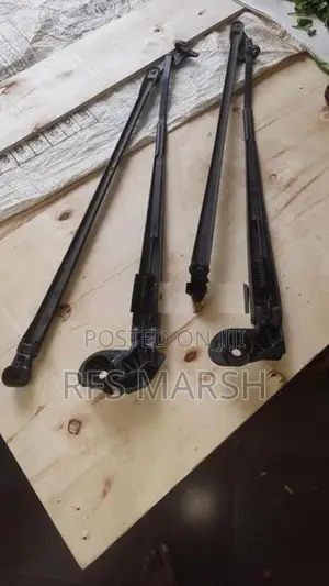 Reconditioned Toyota Vitz Wiper Arm Ksp 130