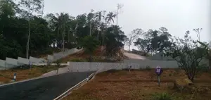 කාරාපිටියෙන් බිම්කොටස්