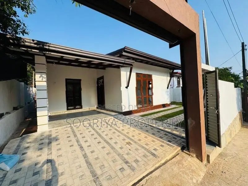 Brand New Single Storey House for Sale in Piliyandala