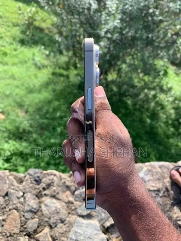 Apple iPhone 14 Pro 256GB (Used)