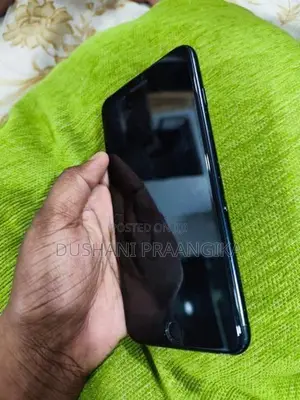 Apple iPhone 7 Plus (Used)