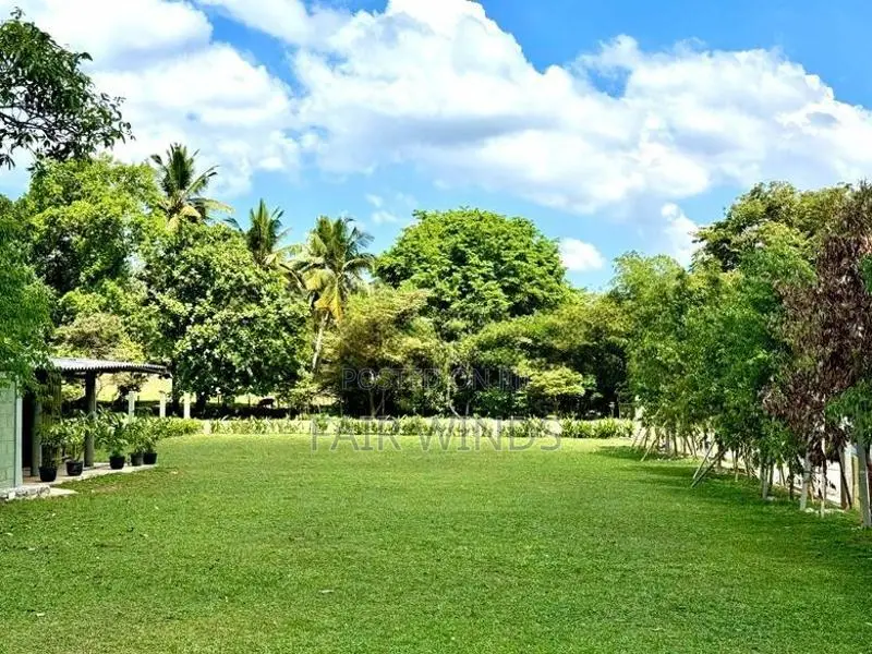 Prime Residential Land for Sale in Thalawatugoda