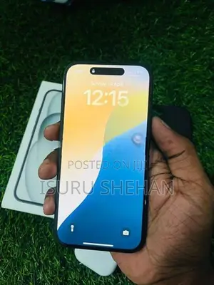 Apple iPhone 15 (Used)
