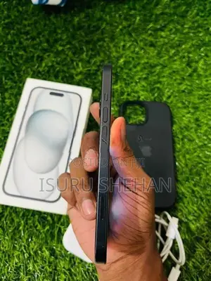 Apple iPhone 15 (Used)