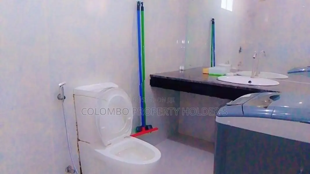 2nd Floor Furnished Apartment for Rentt in Nugegoda