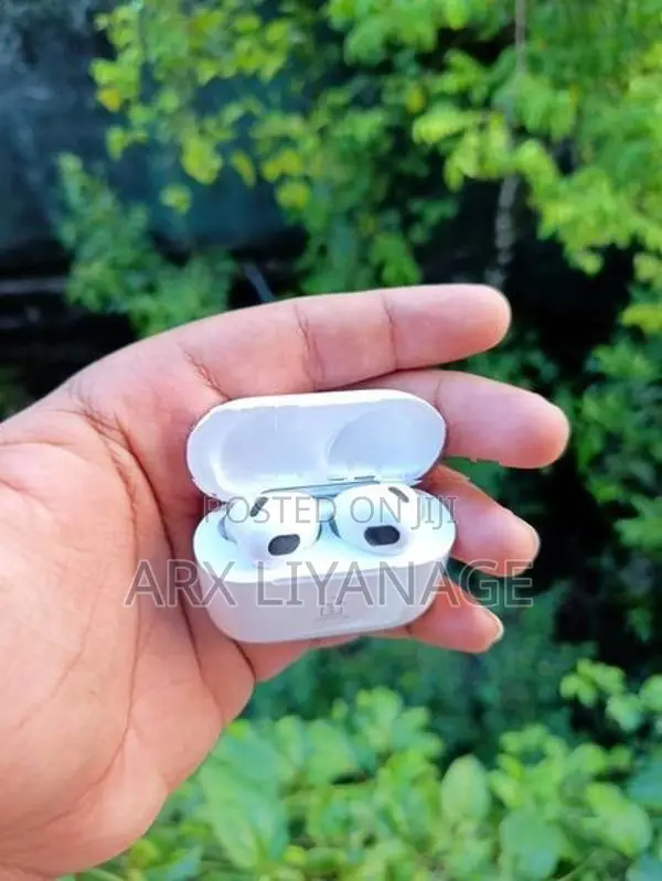 One Plus Airpods