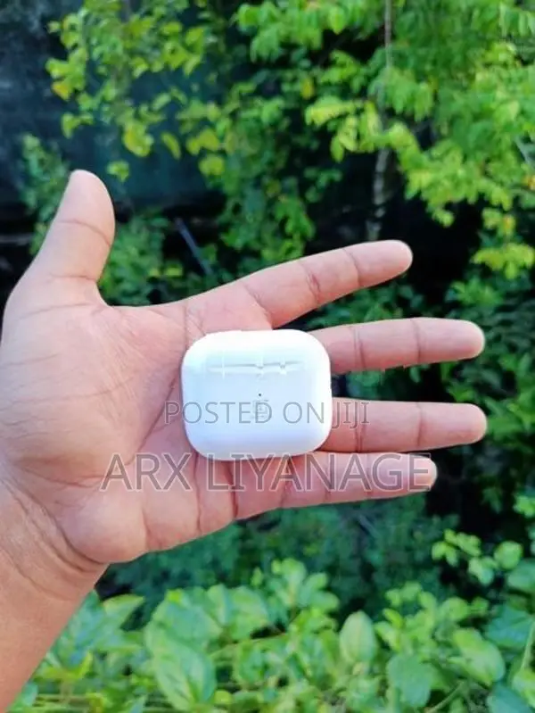 One Plus Airpods