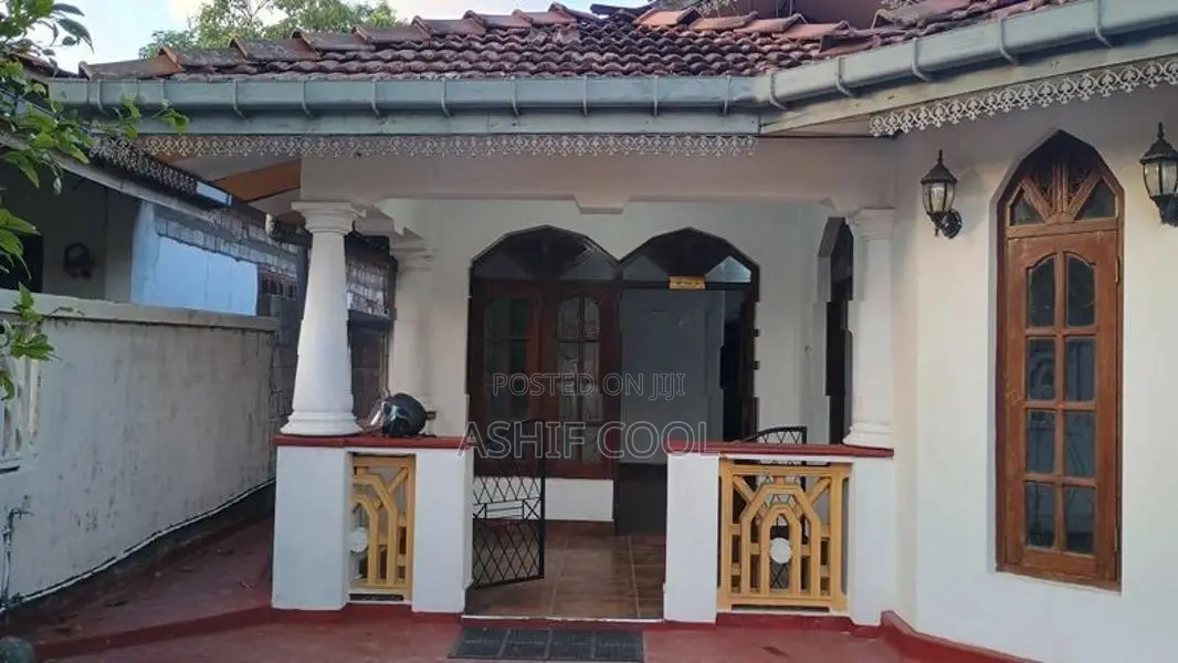 House for Sale udayarthoppuwa