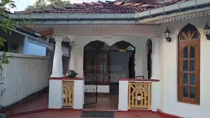 House for Sale udayarthoppuwa