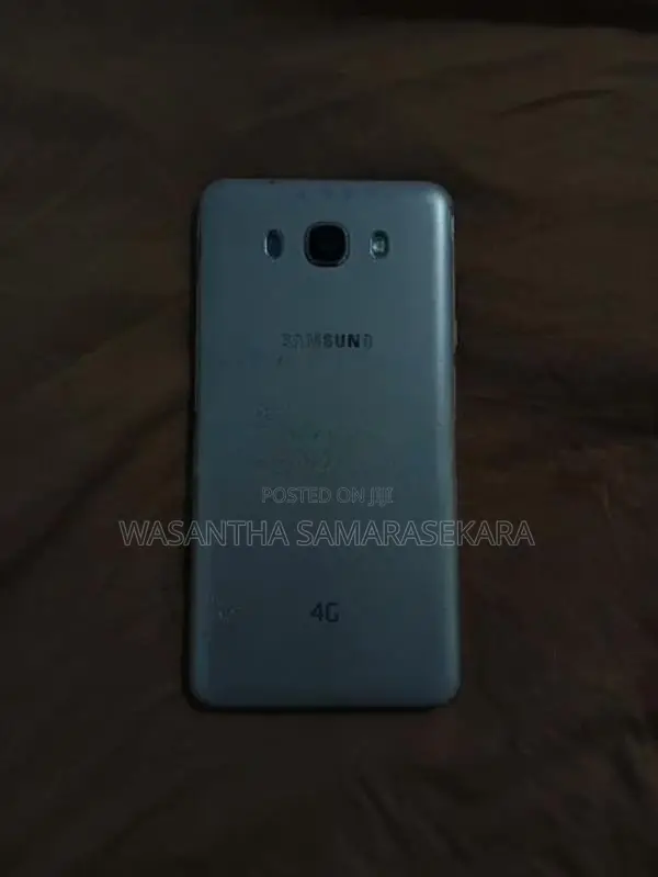 Samsung Galaxy J7 (2016) (Used)