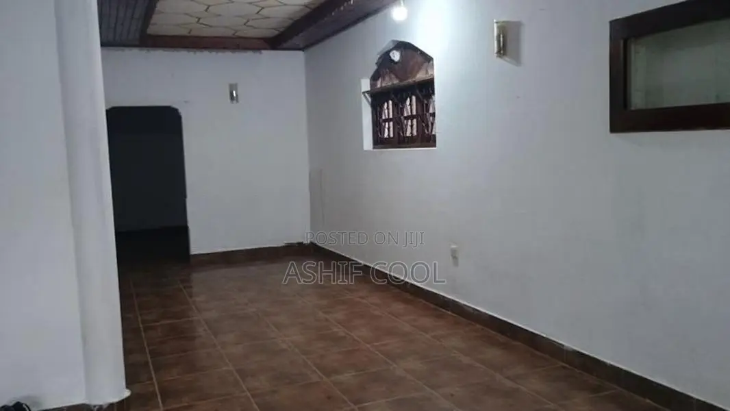 House for Sale udayarthoppuwa