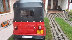 Bajaj RE 2008