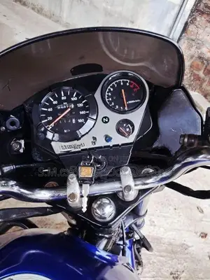 Hero CBZ 1998