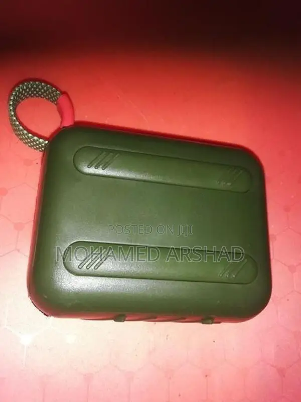 JBL Go 4