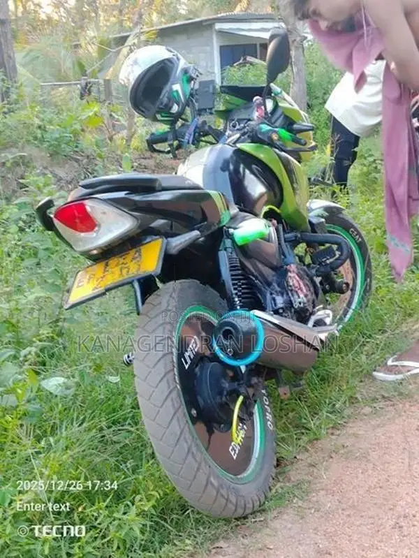 TVS Apache 2016