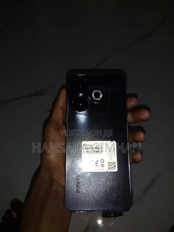 Infinix Smart 8 (Used)