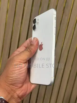 Apple iPhone 11 128GB (Used)