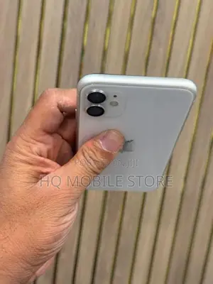 Apple iPhone 11 128GB (Used)