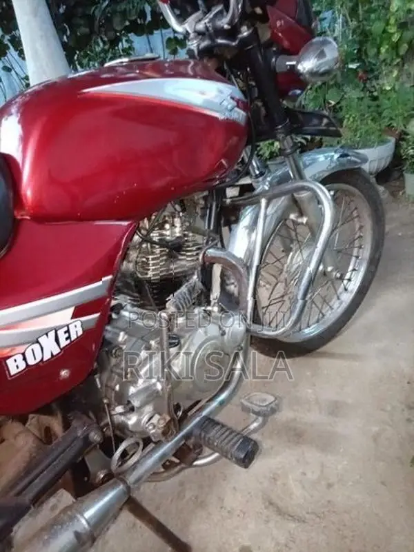 Bajaj Boxer 2003