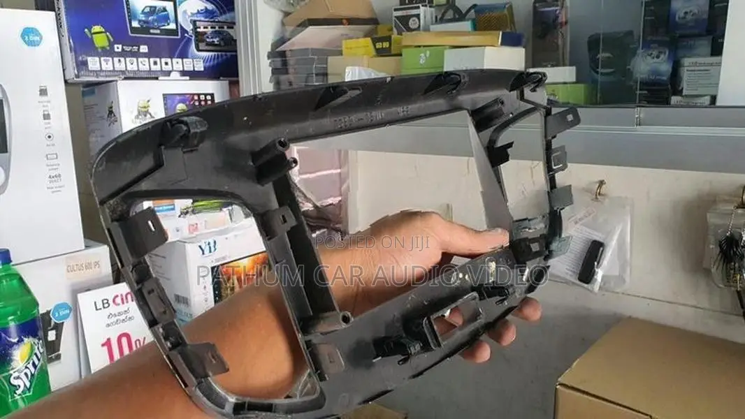Suzuki Wagon R 7 Inch Radio Frame Panel