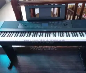 Yamaha Dgx-660 Portable Grand Digital Piano