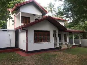 Kurunegala, Gettuwana 2 Storey Luxury House