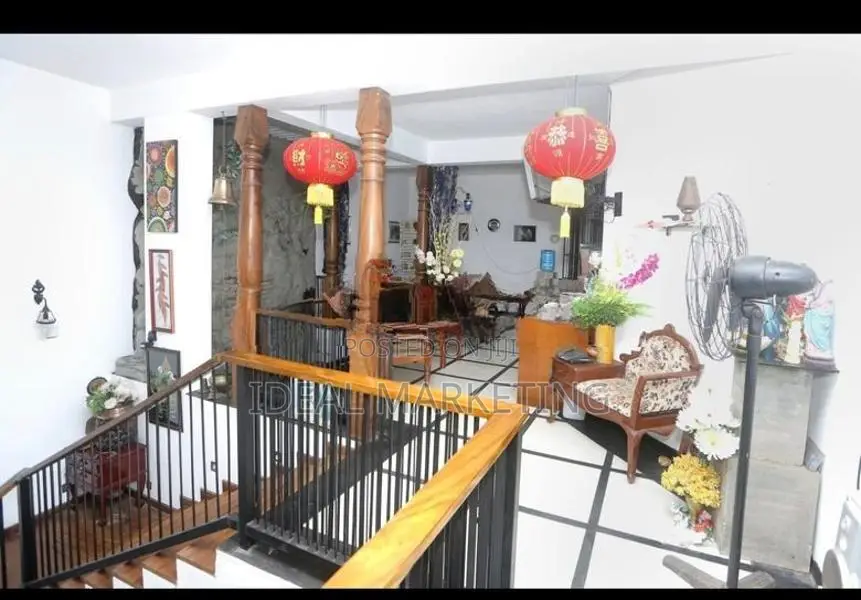 5 Bedroom House for Sale - Ratmalana (EM459)
