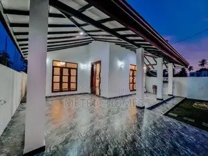 Modern Luxury House Sale in Katuwapitiya Negombo
