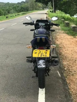 Bajaj Pulsar 150 2015