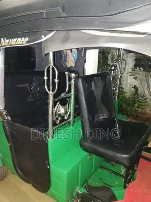Bajaj RE 4Stoke 2004