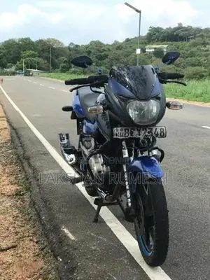 Bajaj Pulsar 150 2015