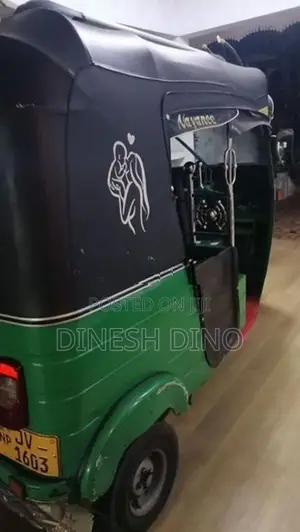 Bajaj RE 4Stoke 2004
