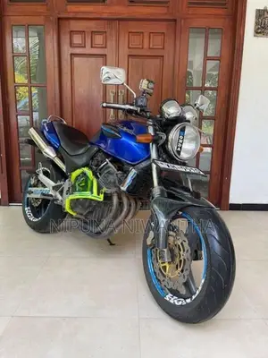 Honda Hornet 2012