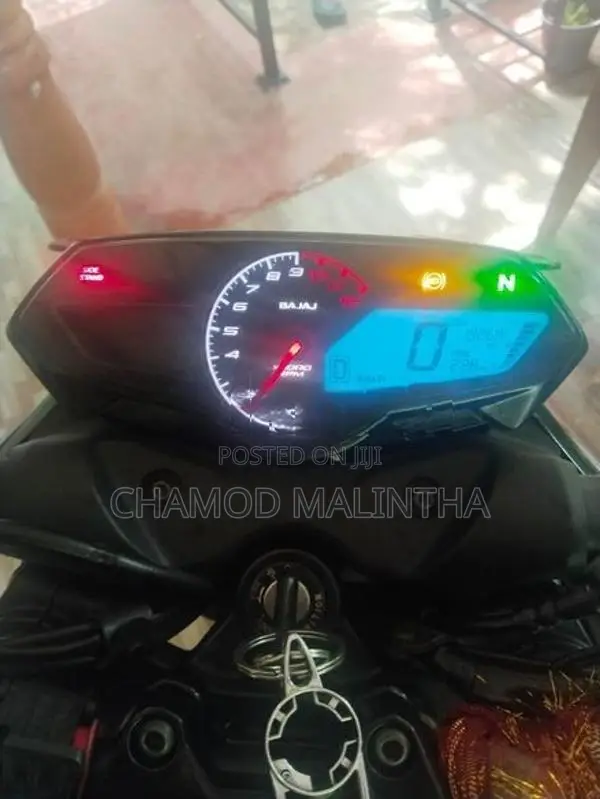 Bajaj Pulsar N160 2025